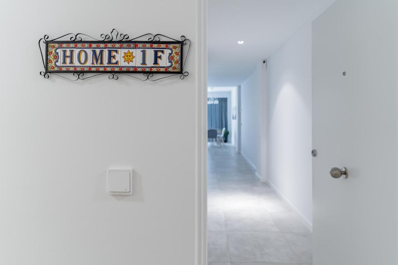 Cosy And Centrally Located Apartment In เอสเตโปนา ภายนอก รูปภาพ